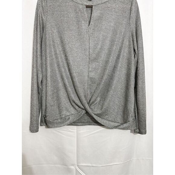 INC International Concepts shimmery top - Picture 3 of 6